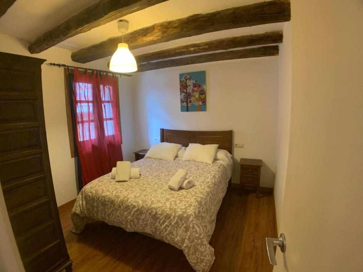 Ot Borda Nueve Appartement Benasque Buitenkant foto