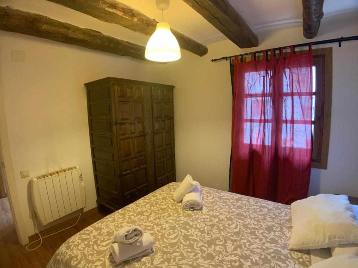 Ot Borda Nueve Appartement Benasque Buitenkant foto